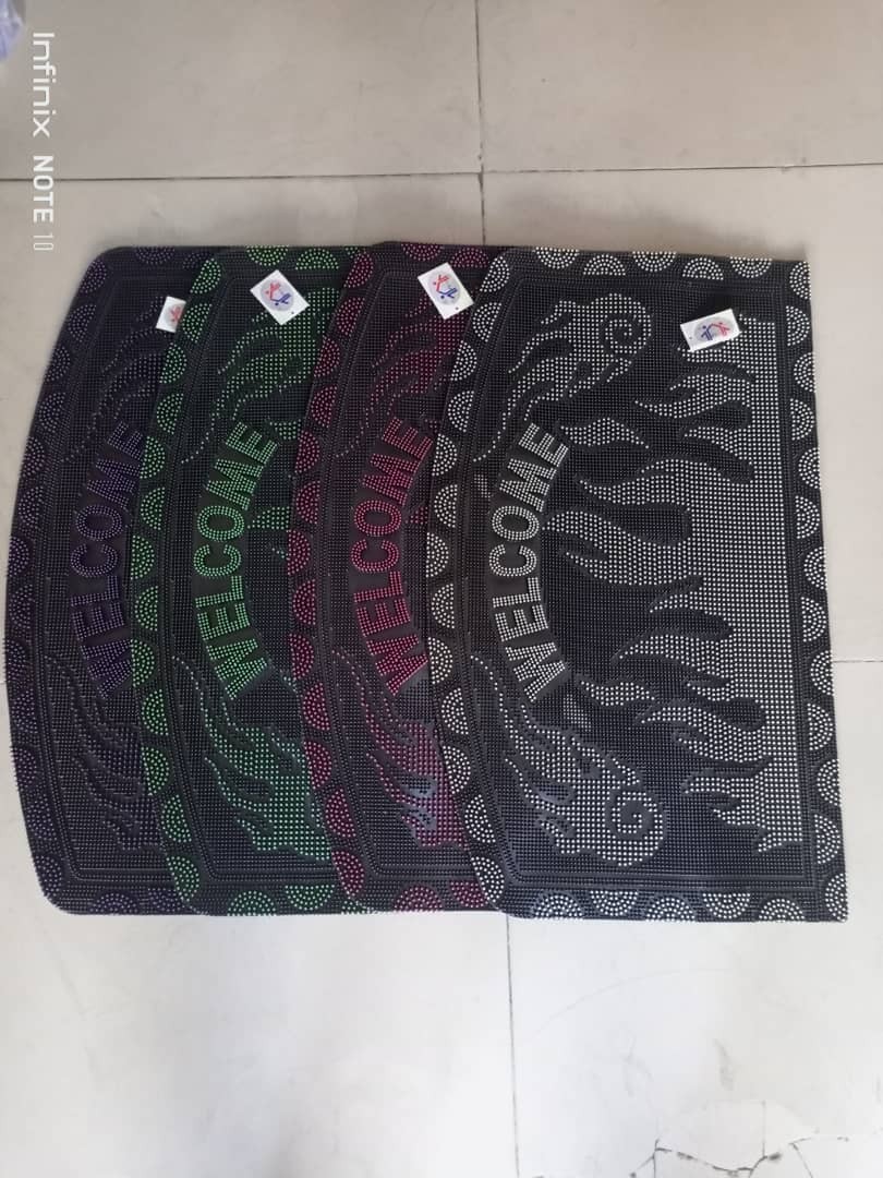 Quality rubber door mat