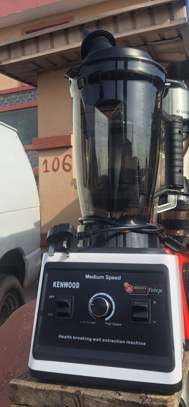 Tukumbo industrial blender