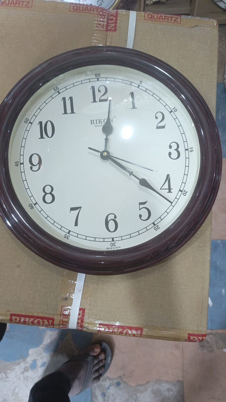 Quality design wall clock